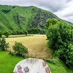 Logis Etchemaïté Hotel Larrau