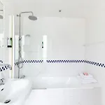 Logis Etchemaïté Hotel