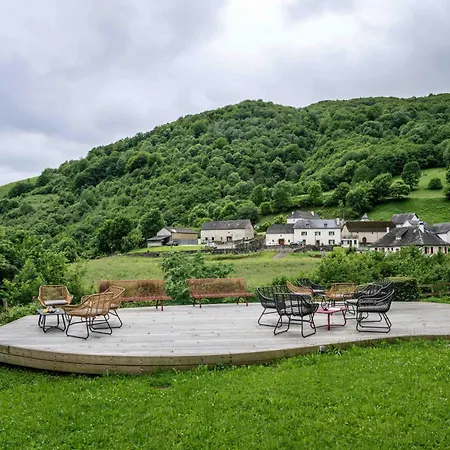 Logis Etchemaïté 3*