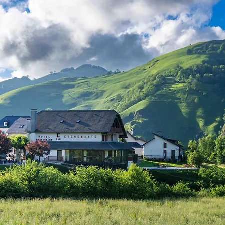 Hotel Logis Etchemaïté