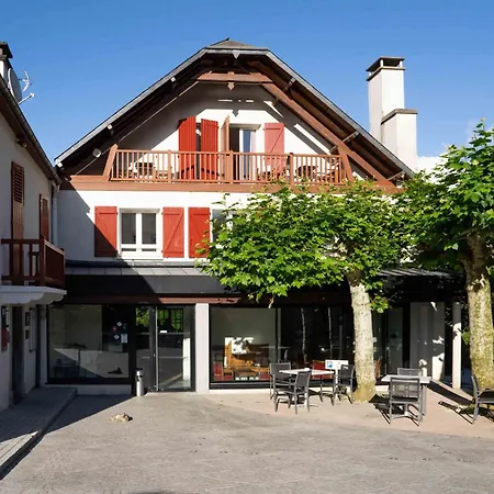 Logis Etchemaite Hotel Larrau