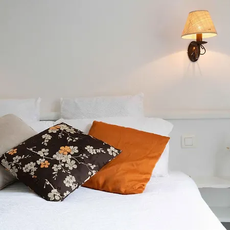 Hotel Logis Etchemaite Larrau