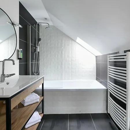 Hotell Logis Etchemaite