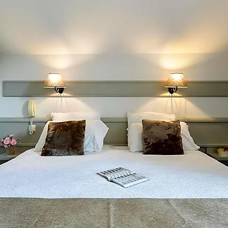 Otel Logis Etchemaite 3*