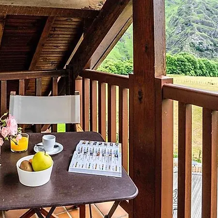 Logis Etchemaite 3*