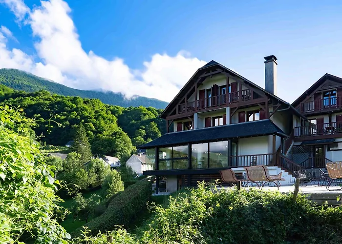 Hotel Logis Etchemaite Larrau