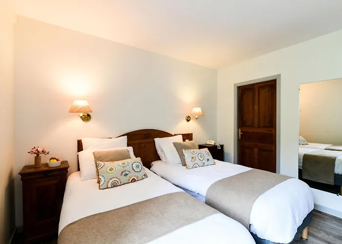 Hotel Logis Etchemaite