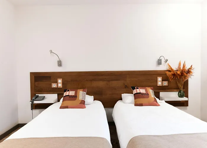 Logis Etchemaite Hotel Larrau