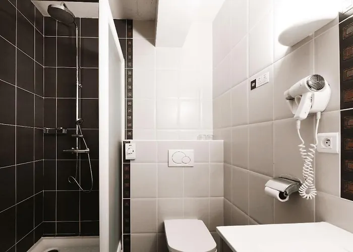 Logis Etchemaite Hotel Larrau